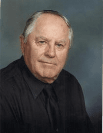 Lester Lhotka Obituary